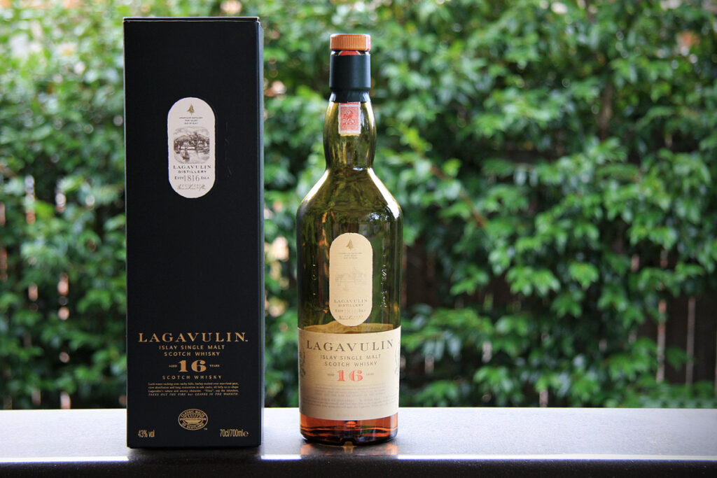 Lagavulin 16